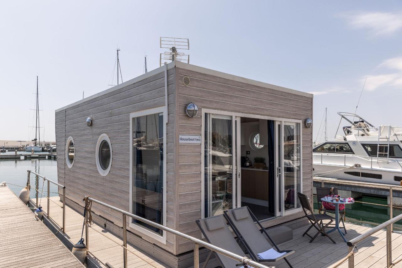 Marina Del Gargano Houseboat 호텔 만프레도니아 외부 사진